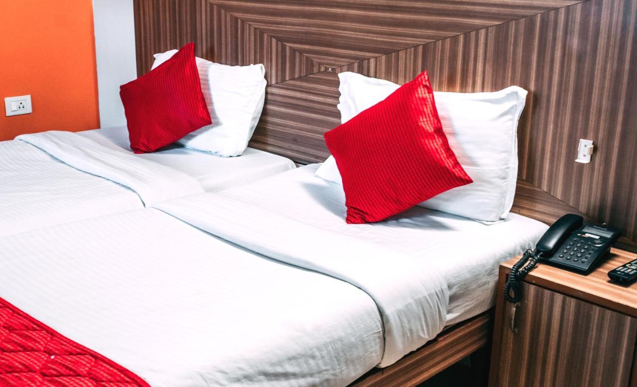 פונדיצ'רי Hotel Ayushman מראה חיצוני תמונה